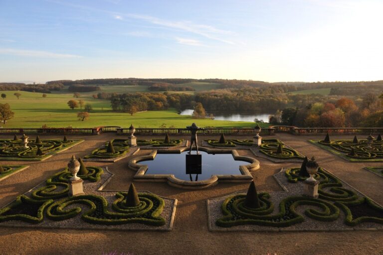 10 MUST SEE CAPABILITY BROWN GARDENS UltraVilla