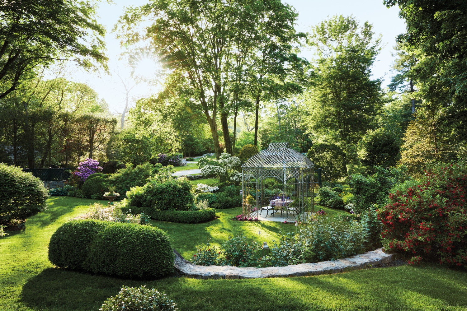 21 Modern Garden Designs For Springtime Inspiration LUXE Interiors Design