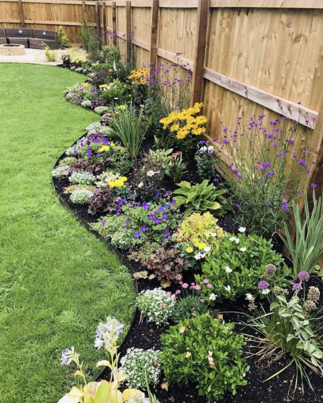 32 Clever Small Corner Garden Ideas To Transform Your Yard 32 Clever Small Corner Garden Ideas To Transform Your Yard