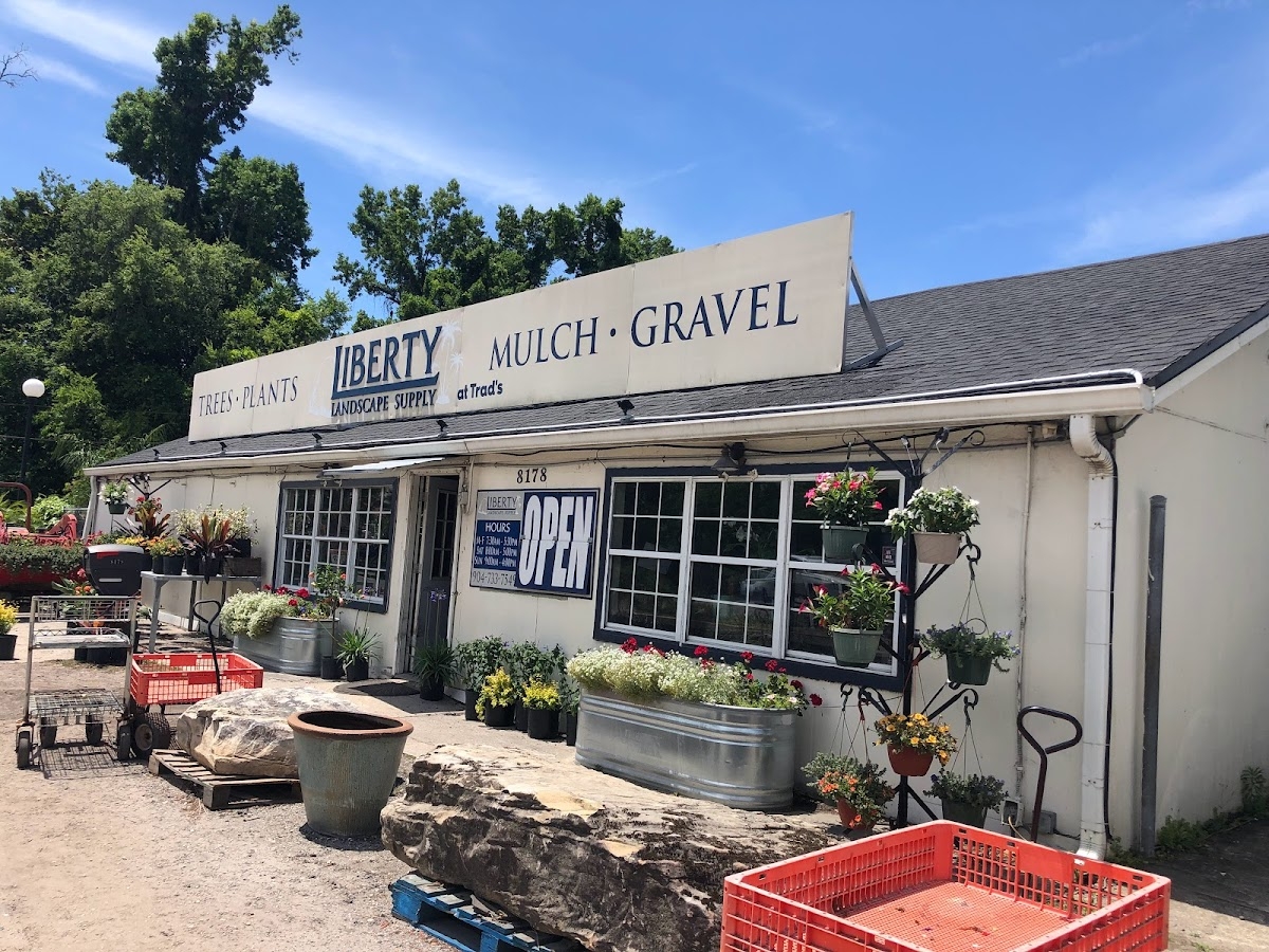 4 7 Liberty Landscape Supply At Trad s Reviews Phone Address Opening Hours