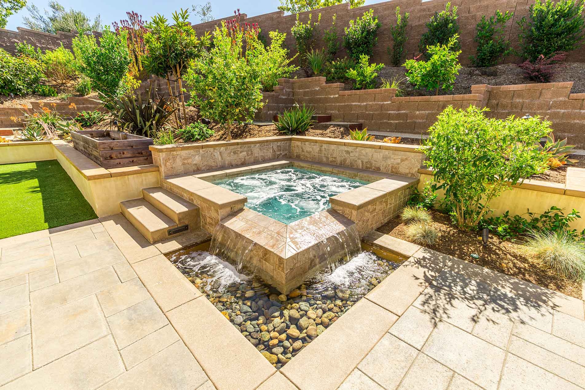 5 Ideas To Make Your Carlsbad Landscape Design Stand Out