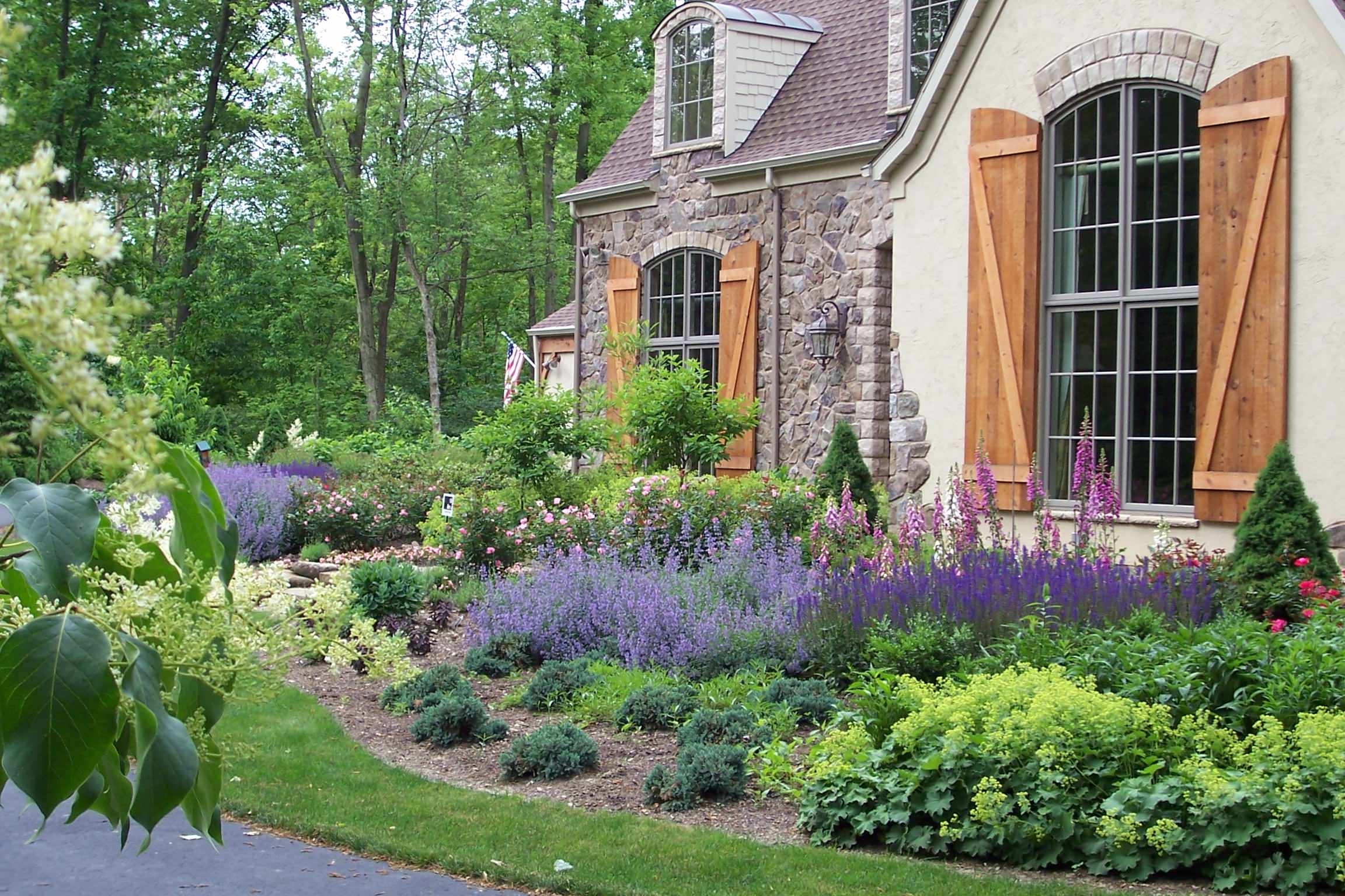 75 French Country Landscaping Ideas You ll Love August 2025 Houzz