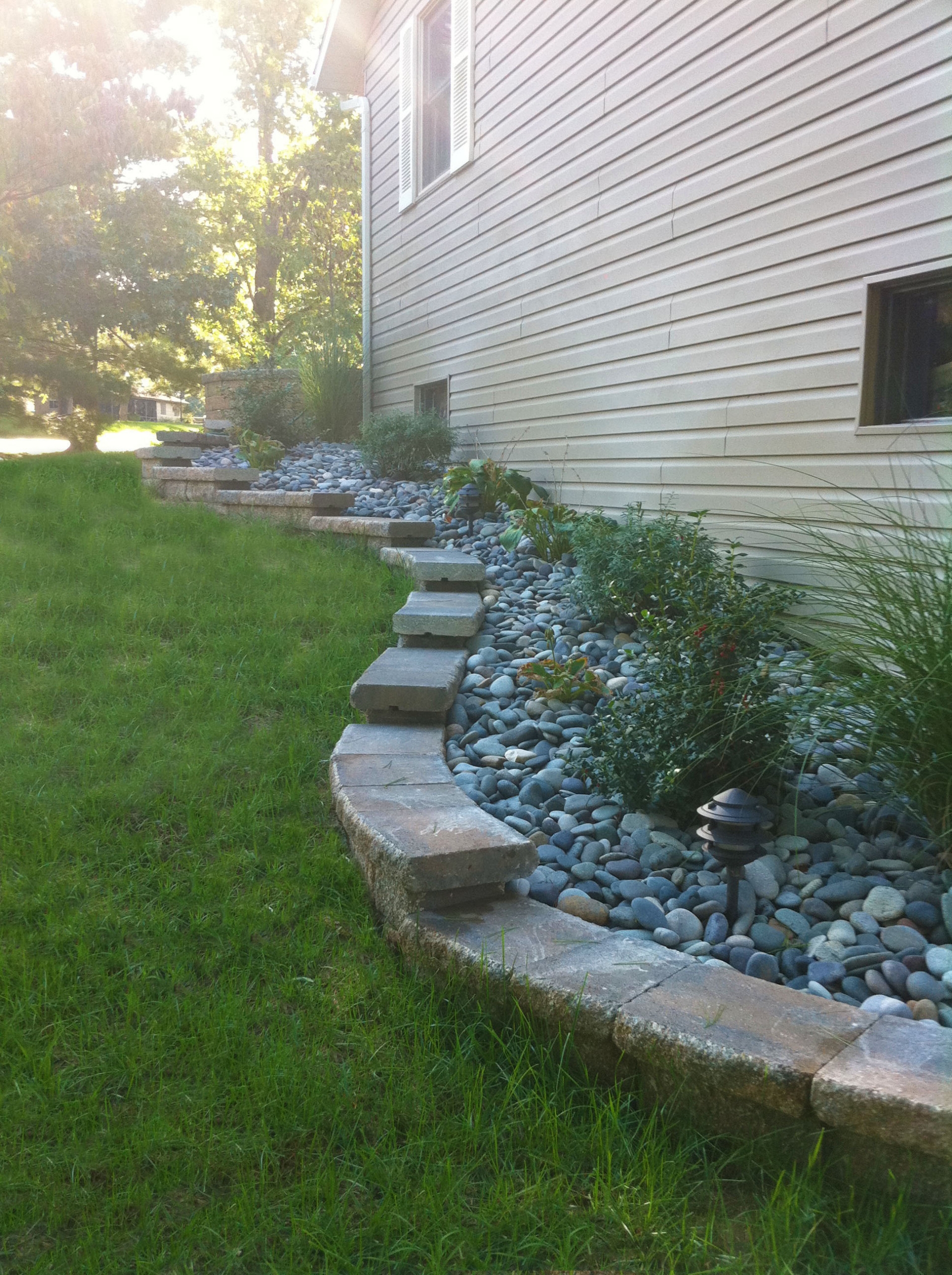 landscaping ideas for side of house
