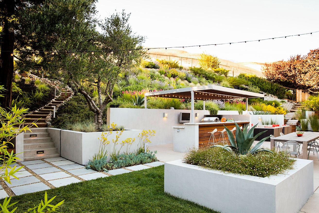 hillside landscaping ideas
