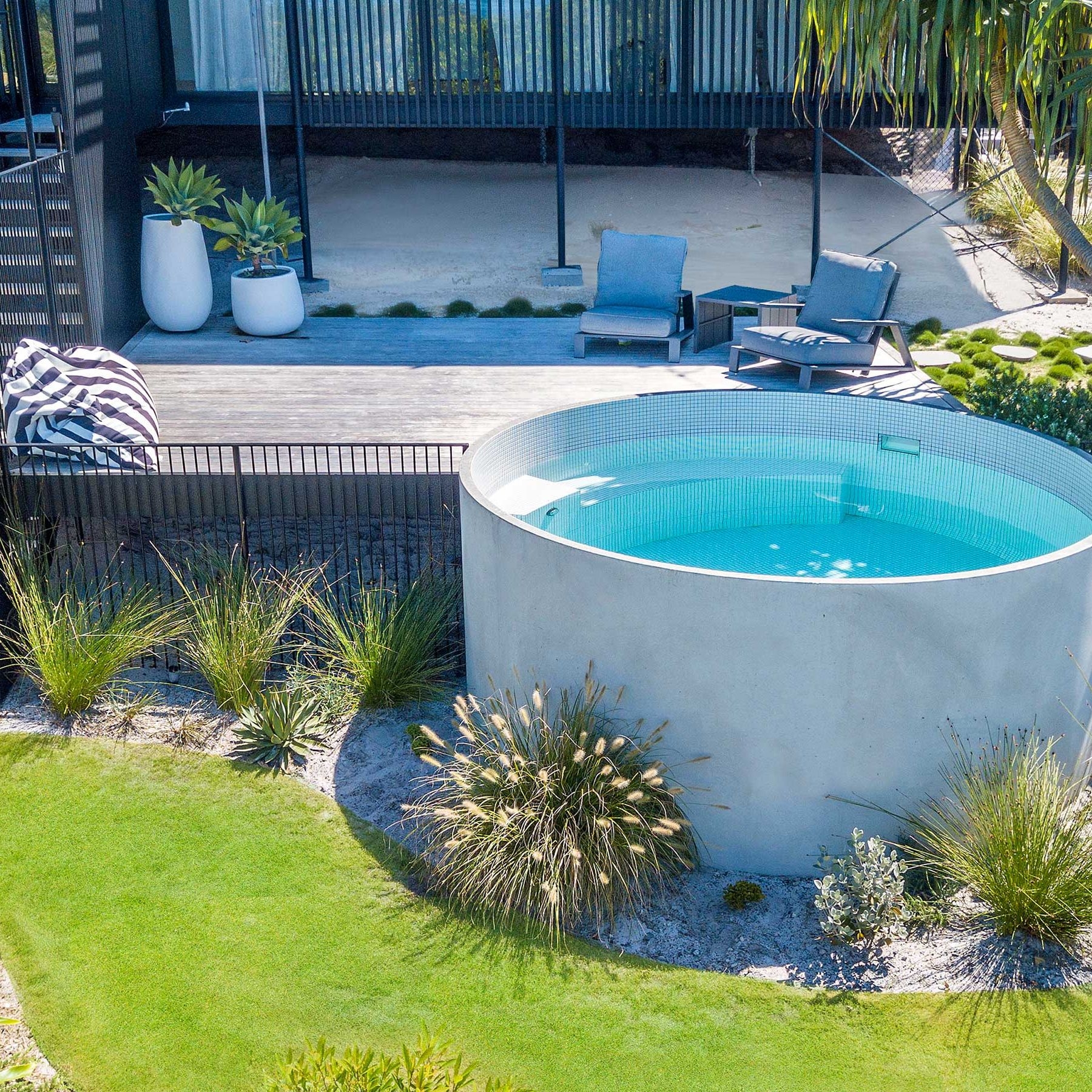 Above Ground Pool Deck Ideas 10 Setups To Get Inspired By Gardeningetc