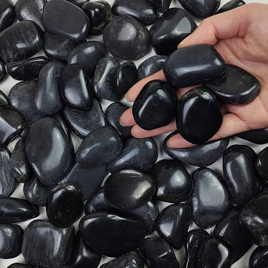 Amazon FANTIAN 20 Lbs Decorative Black River Rocks For Plants 1 2 Inch Natural Black Pebbles For Indoor Plants Plant Rocks Rocks For Outdoor Landscaping Vase Decorative Stones And Garden Rocks 
