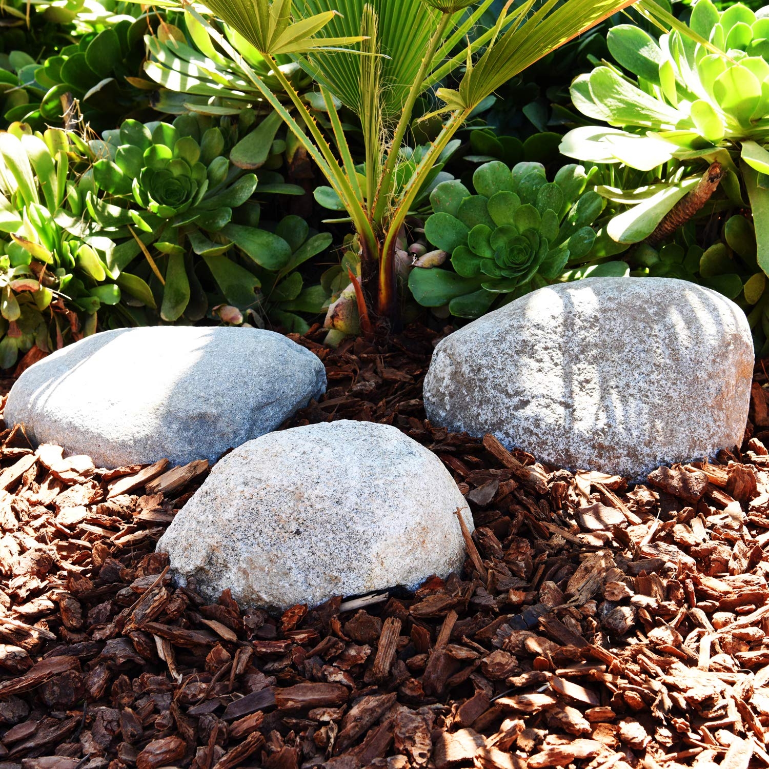 Amazon Natural Stone Boulders 1 5 2 5 Ft 5 Pack Landscape Garden Boulders Large Stone Rocks For Landscaping Gardening Rock Edging And Decorative Yard Accent Pieces 150 200 Lbs Per Boulder Home Kitchen