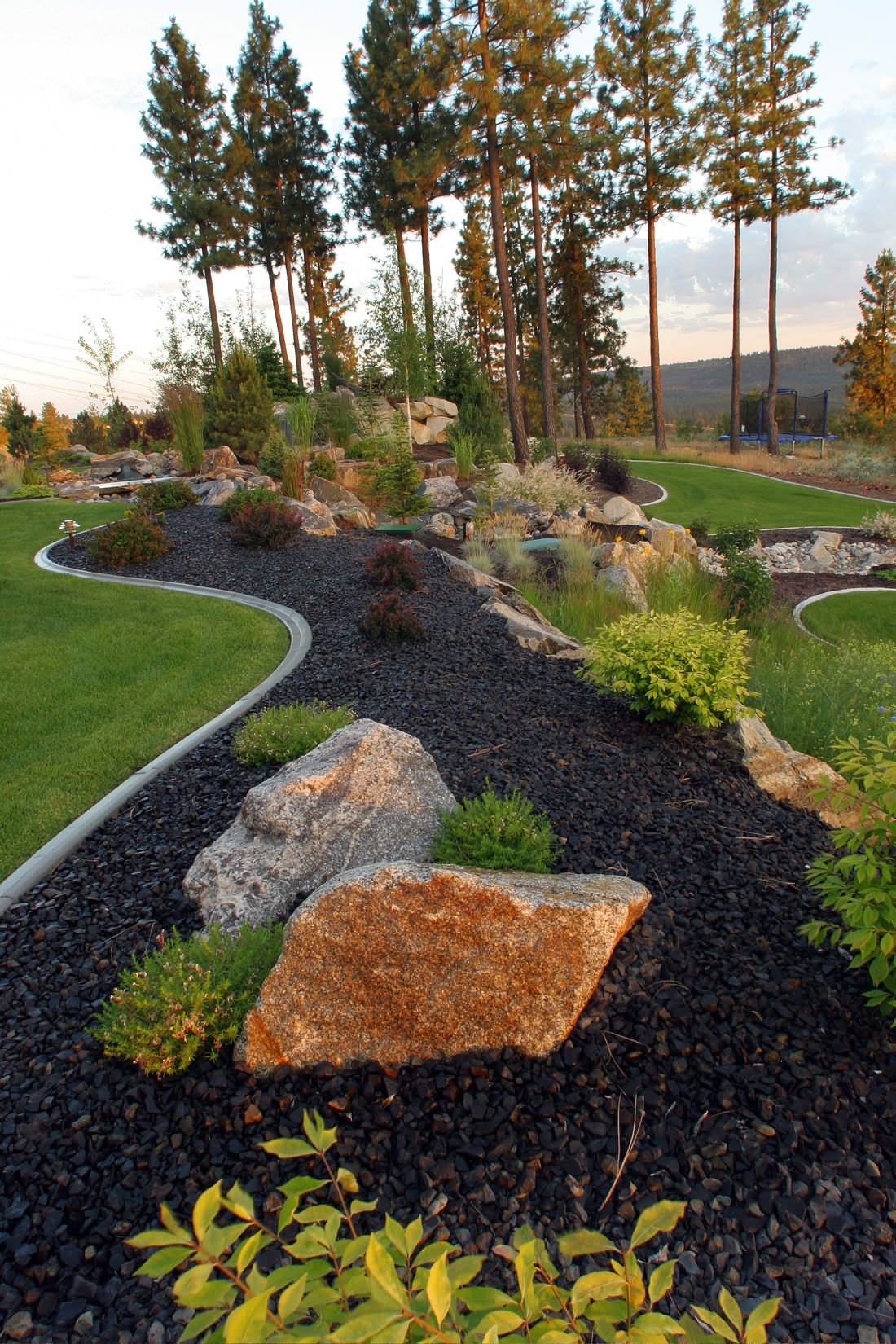 Black Rock Landscape Photos Ideas Houzz