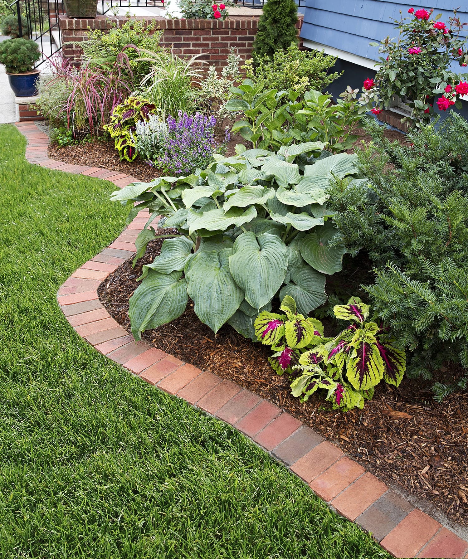 Brick Garden Edging Beautify Your Outdoor Space In 12 Steps This Old House