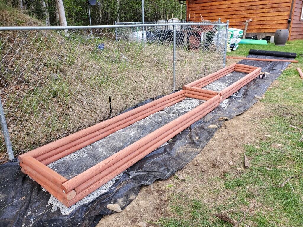 Building DIY Raised Beds From Landscape Timbers