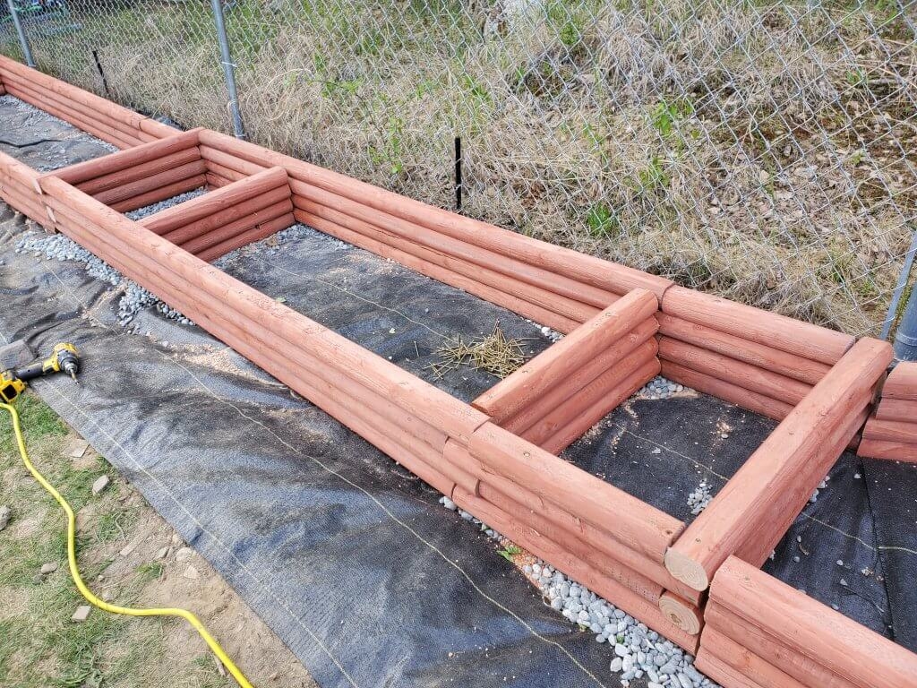 Building DIY Raised Beds From Landscape Timbers