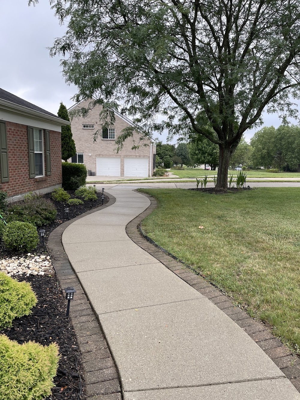 Bzak Landscaping Garden Center Reviews Photos Phone Number Updated August 2025 Home Garden Services In Summerside Clermont County OH Wheree
