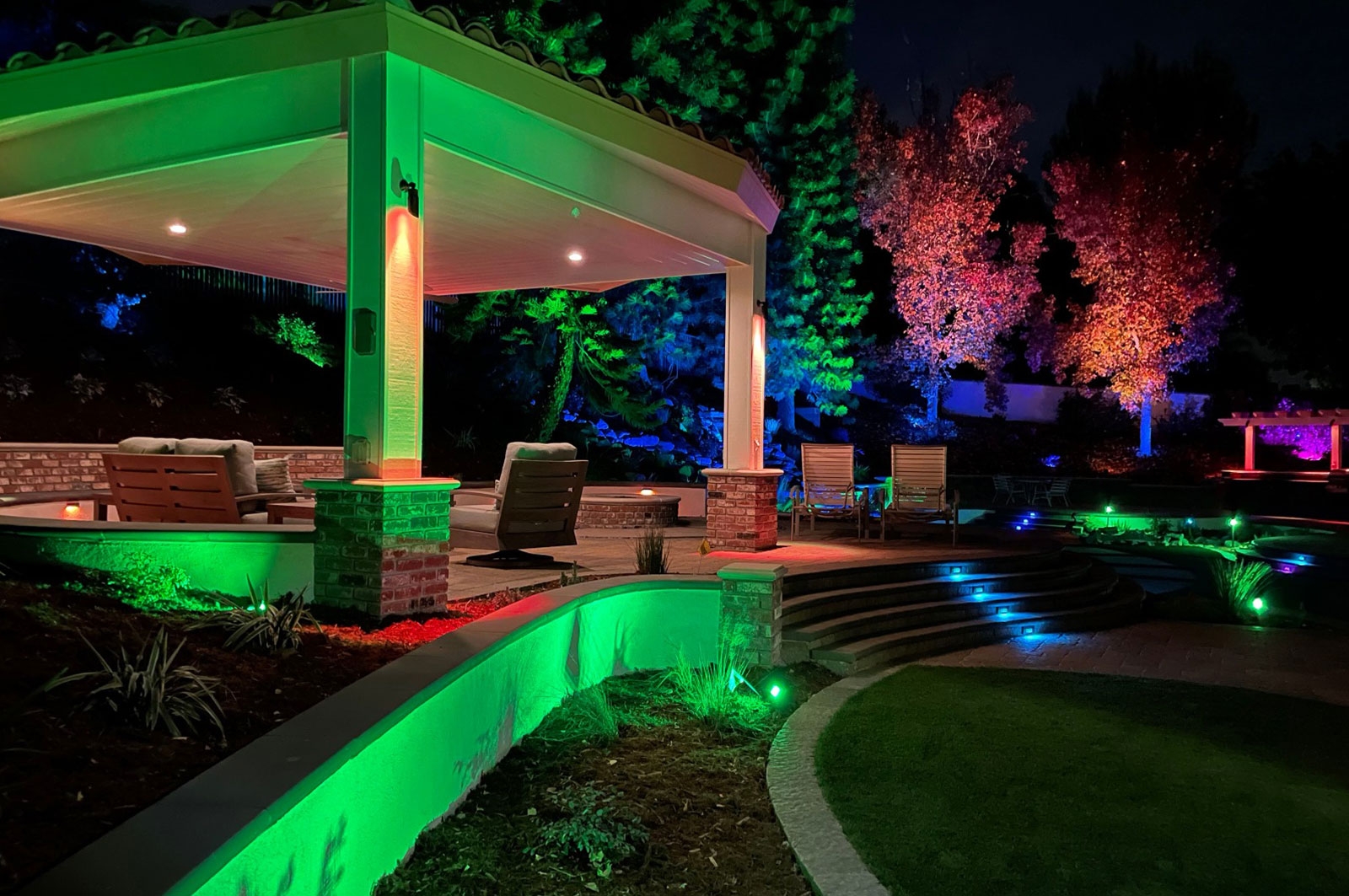 landscaping color lights