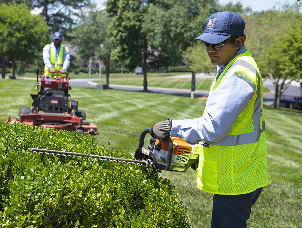 Custom Commercial Landscape Maintenance Services U S Lawns