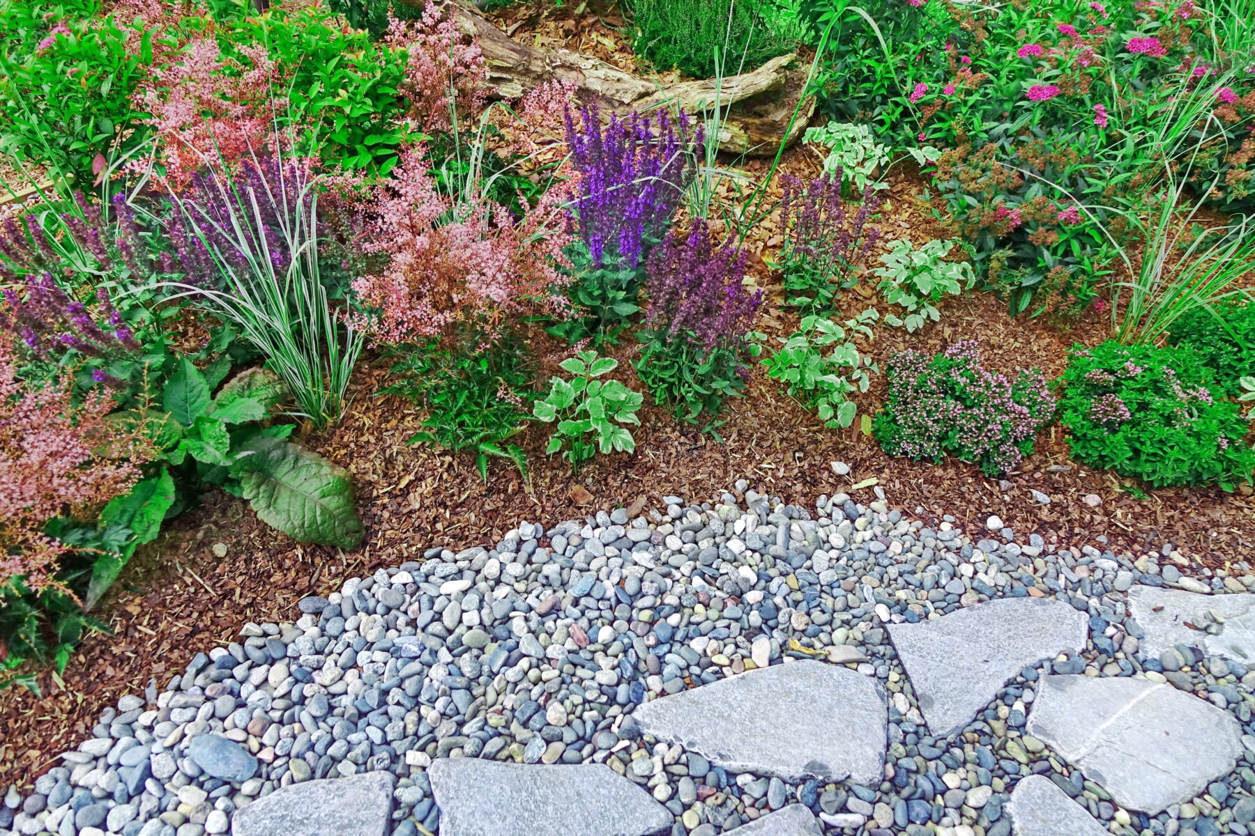 Decorative Gravel Ideas To Elevate Your Backyard Landscaping This Spring American Rock