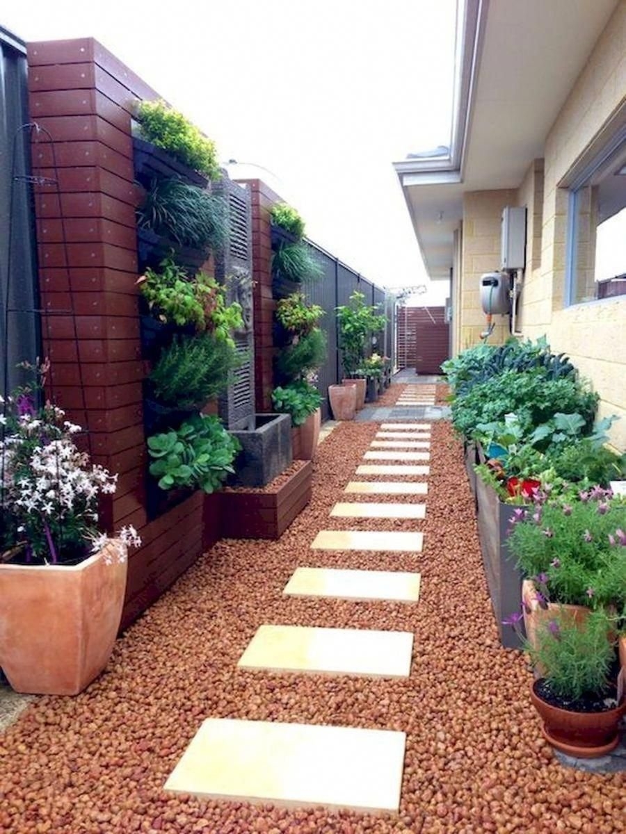 Decorative Landscape Gravel Colored Pebbles For Landscaping Plants