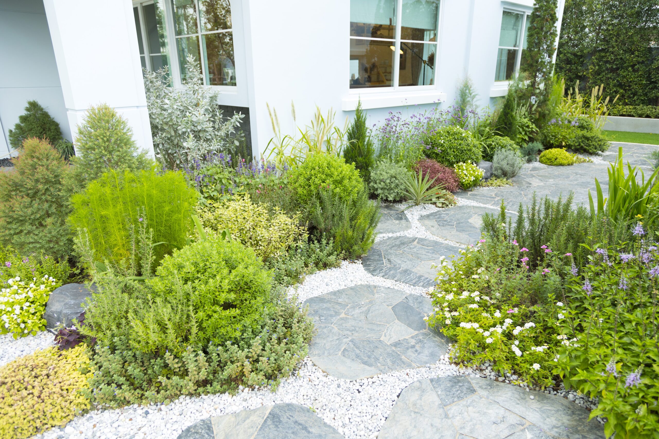 DIY Front Yard Landscaping Ideas