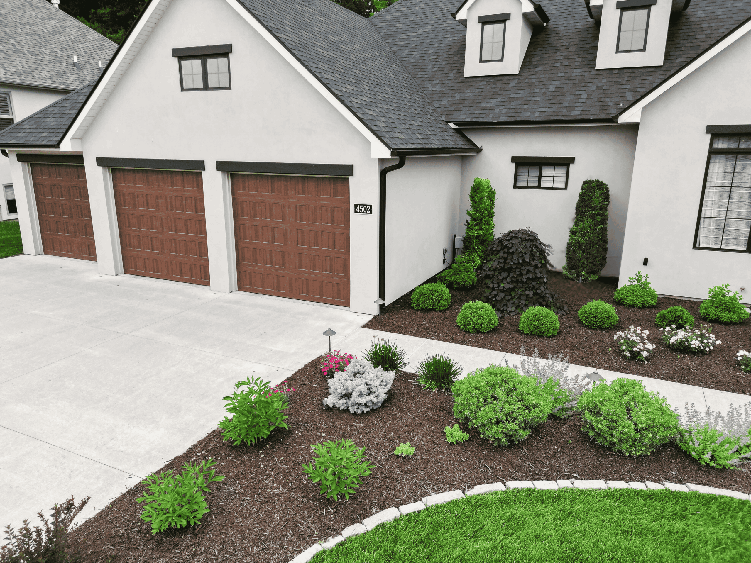 landscaping with edging