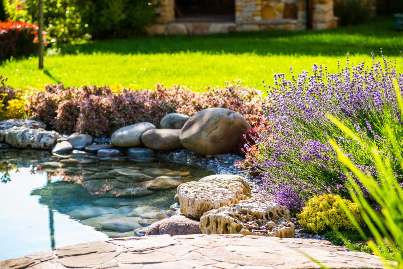 Florida friendly Landscaping Ideas To Increase New Home Curb Appeal