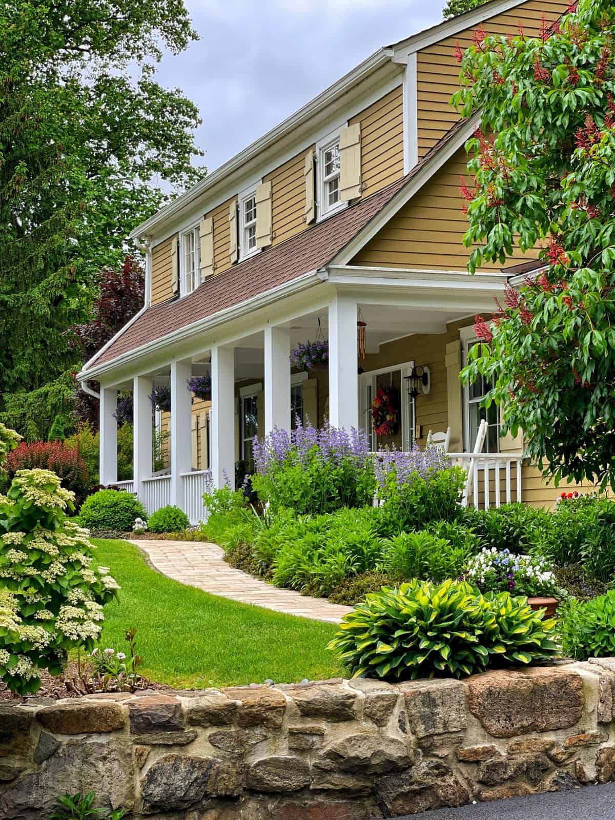 Flower Garden Ideas For The Front Porch Bricks n Blooms With Stacy Ling