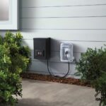 Harbor Breeze 200 Watt 12 Volt Multi Tap Landscape Lighting Transformer With Digital Timer And Dusk to Dawn Sensor 8201080416 1 At Lowes