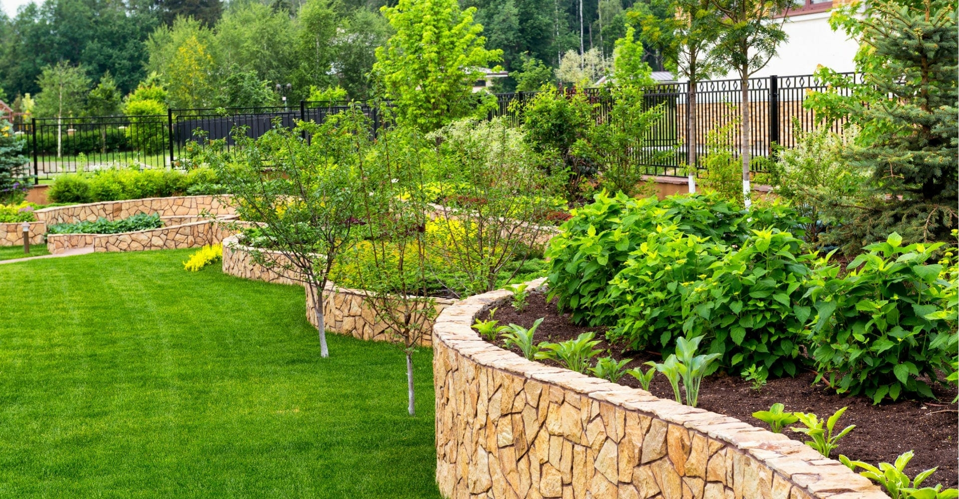 How To Choose The Best Landscaper Near Me AJ s Landscaping