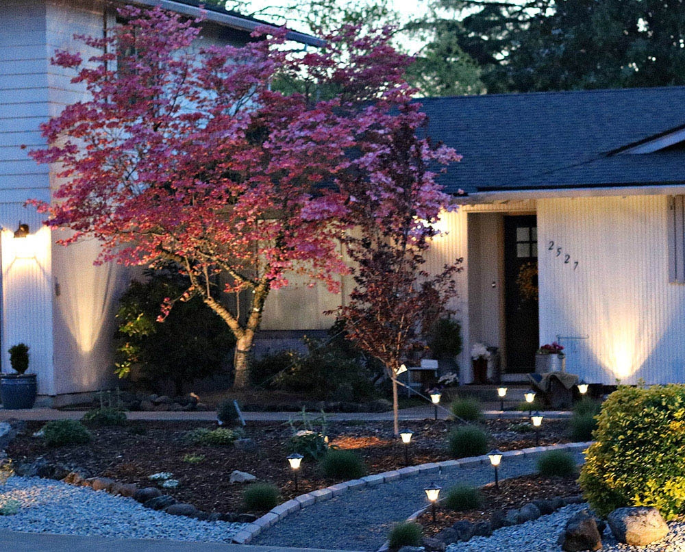 How To Increase Curb Appeal With Outdoor Landscape Lighting The Home Depot