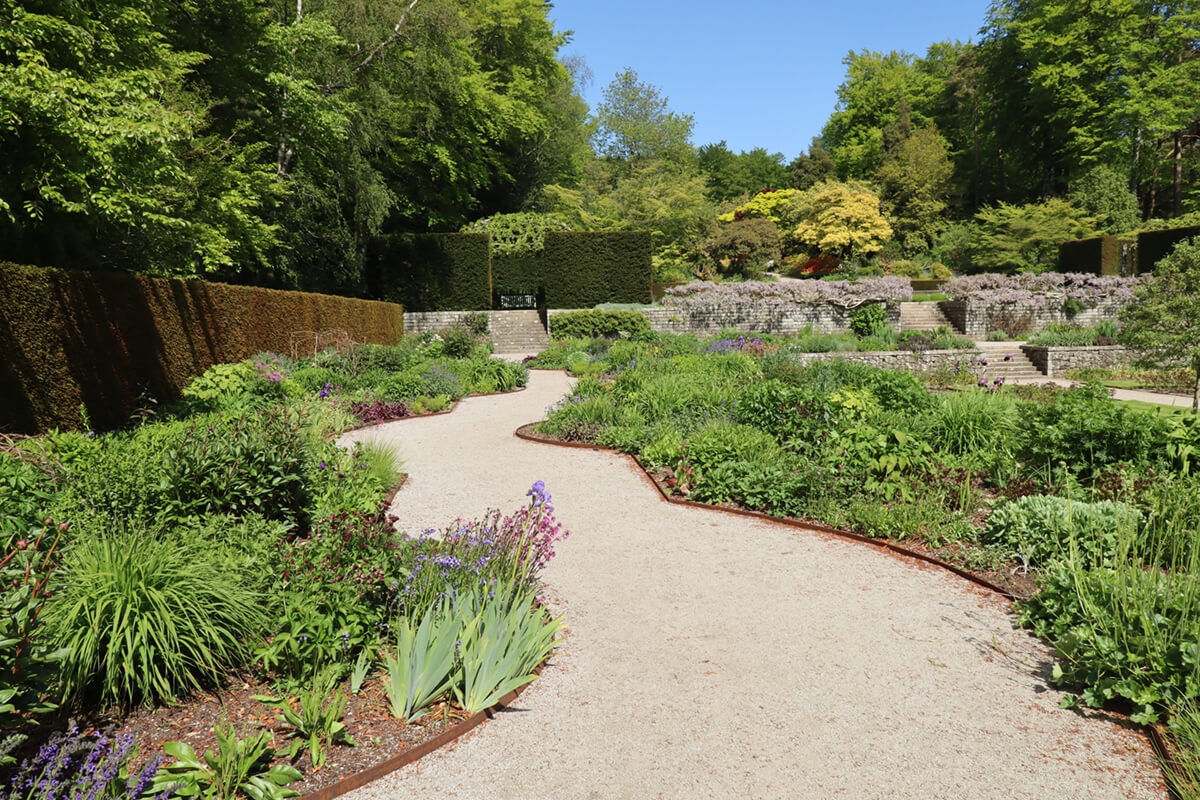How To Lay A Gravel Path In Your Garden Serbu Sand Gravel