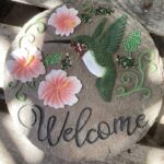 Hummingbird Welcome Stepping Stone Dee sign Landscaping Garden Shop