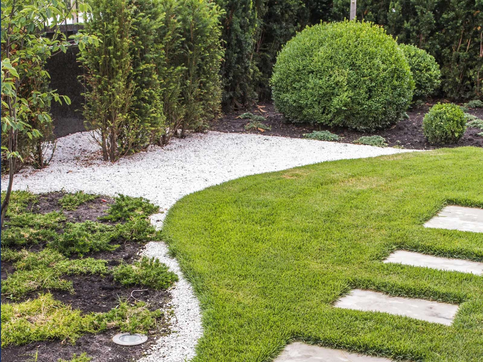 landscape gardeners kent