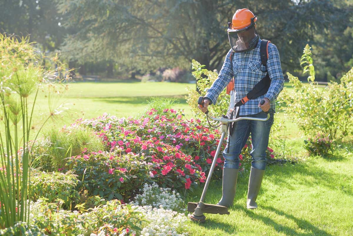 Landscaper Insurance In Ann Arbor South Lyon Brighton Howell MI