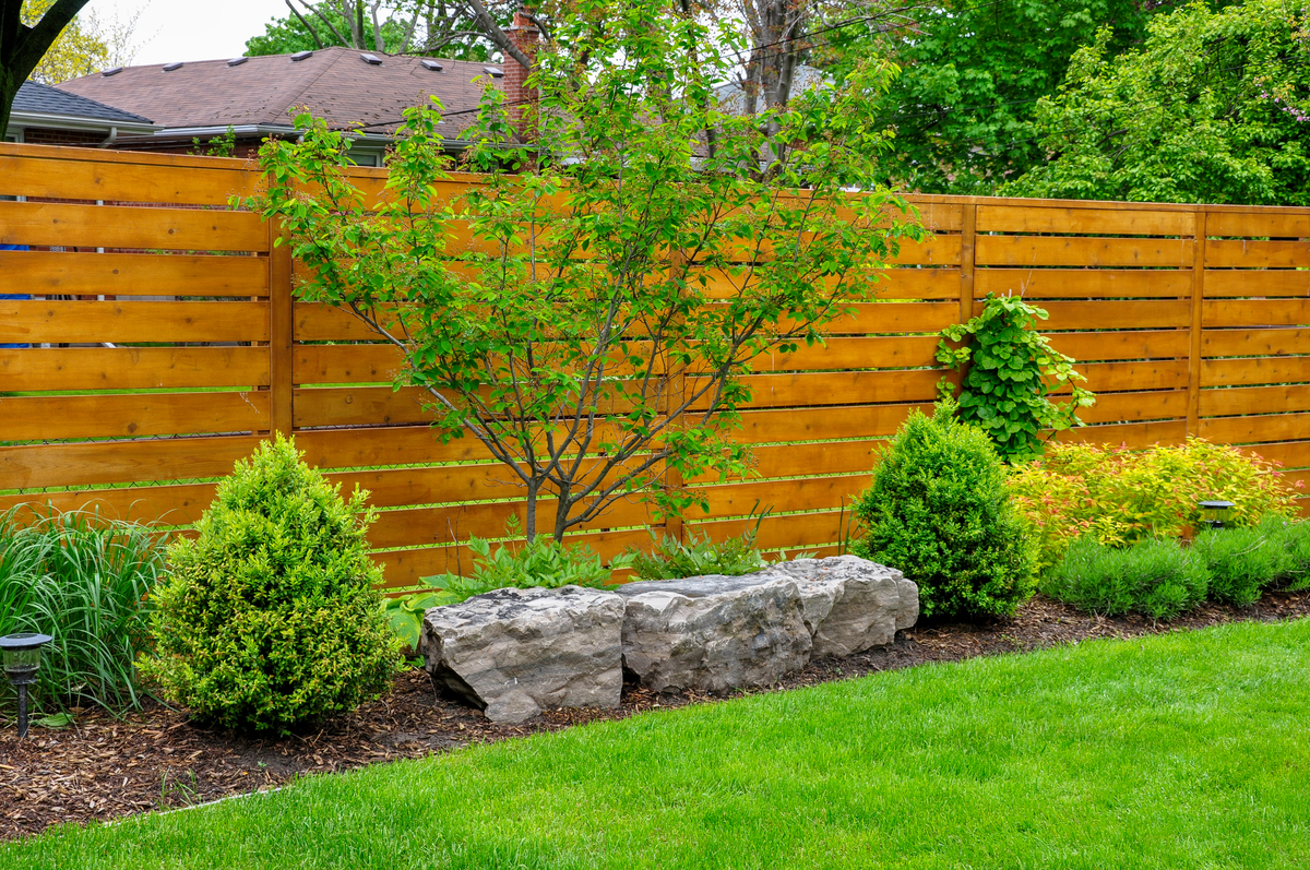 Landscaping Ideas For Your Fence Line Greenhill Fencing Inc 