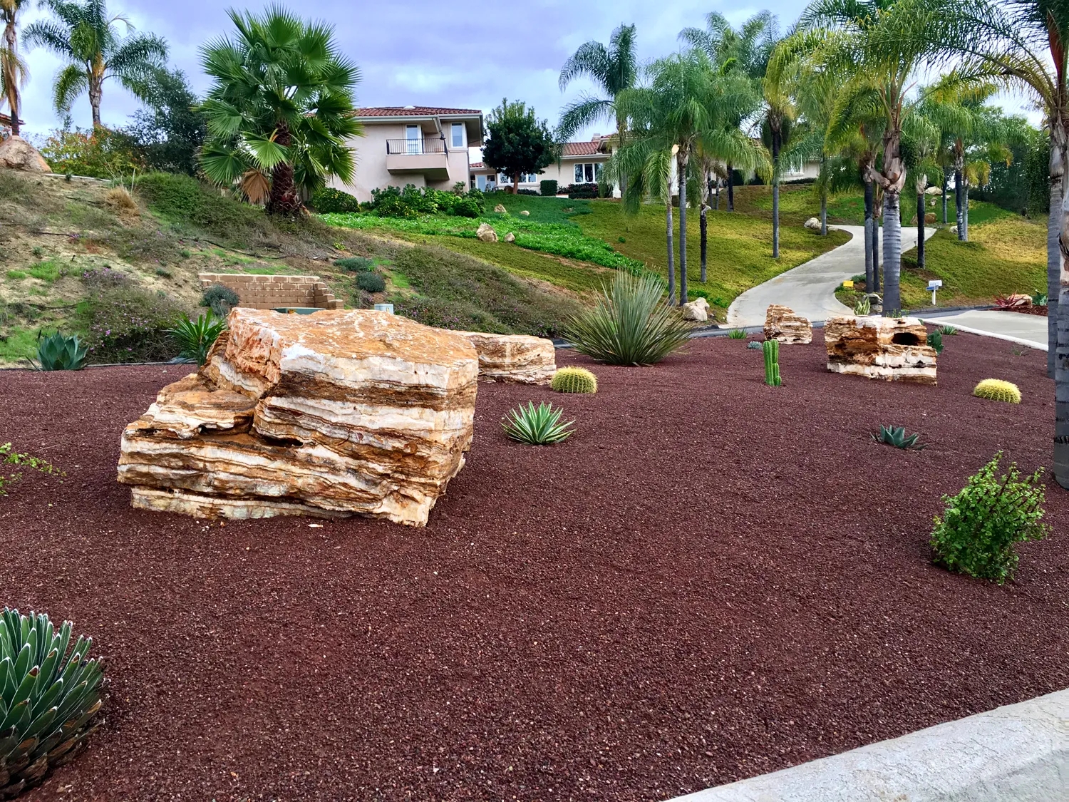 decomposed granite landscaping