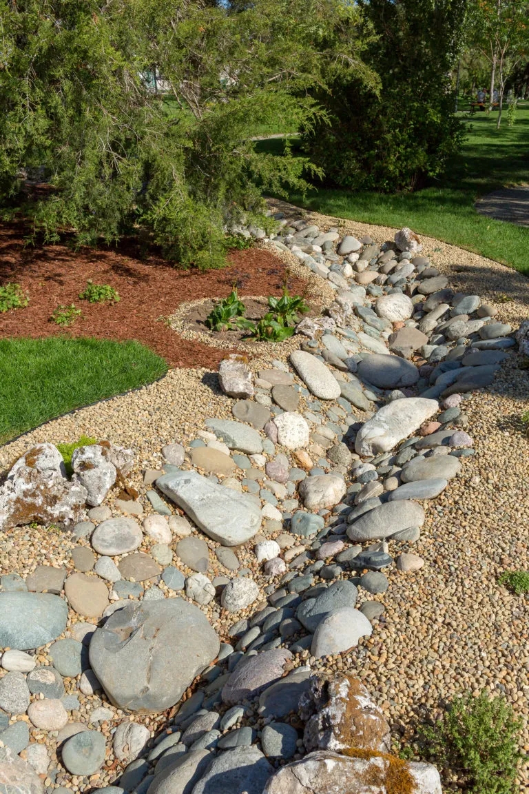 Landscaping With River Rock Pebble Southwest Boulder Stone
