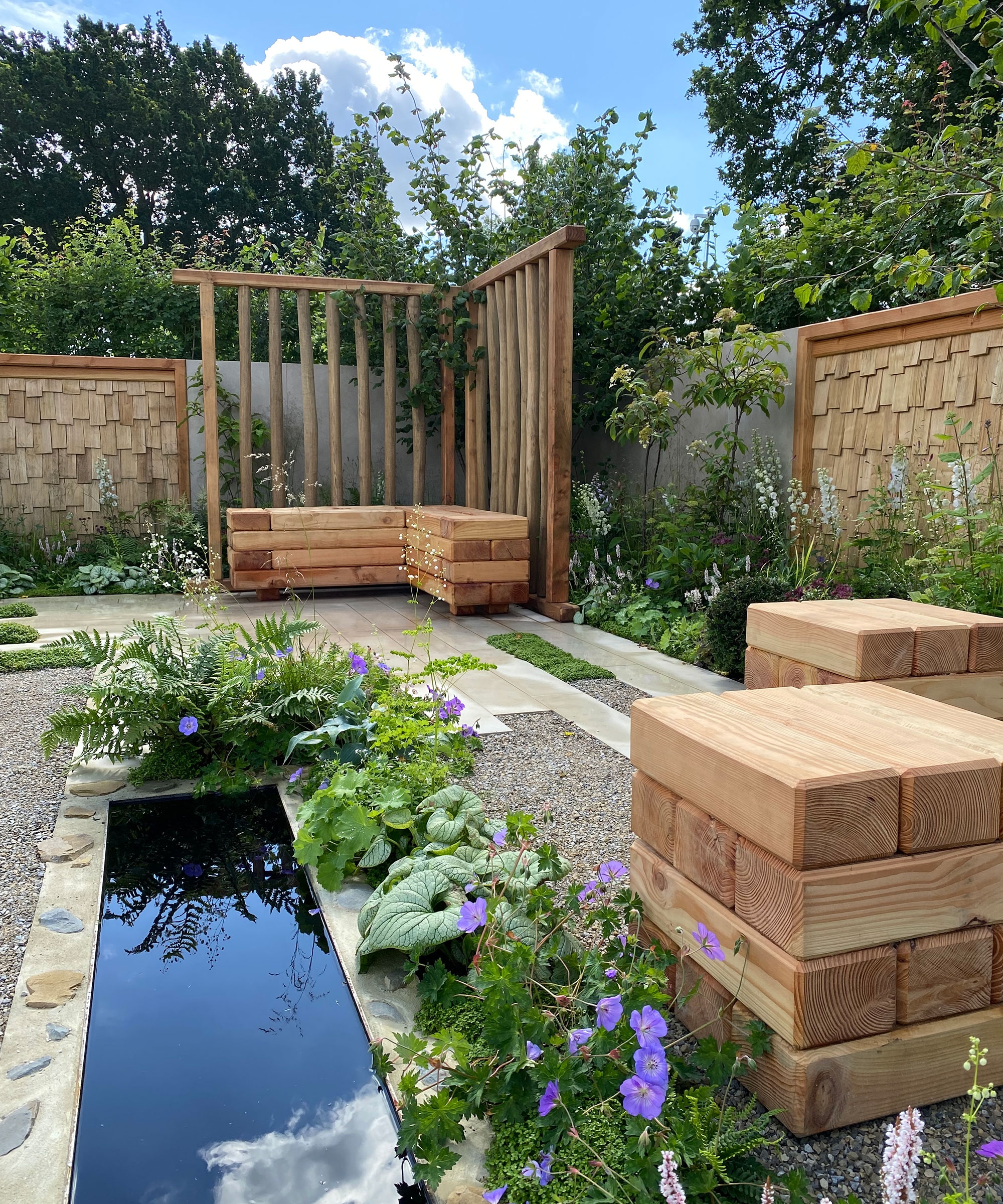 Landscaping With Timbers 12 Ideas And Tips For Your Plot Gardeningetc