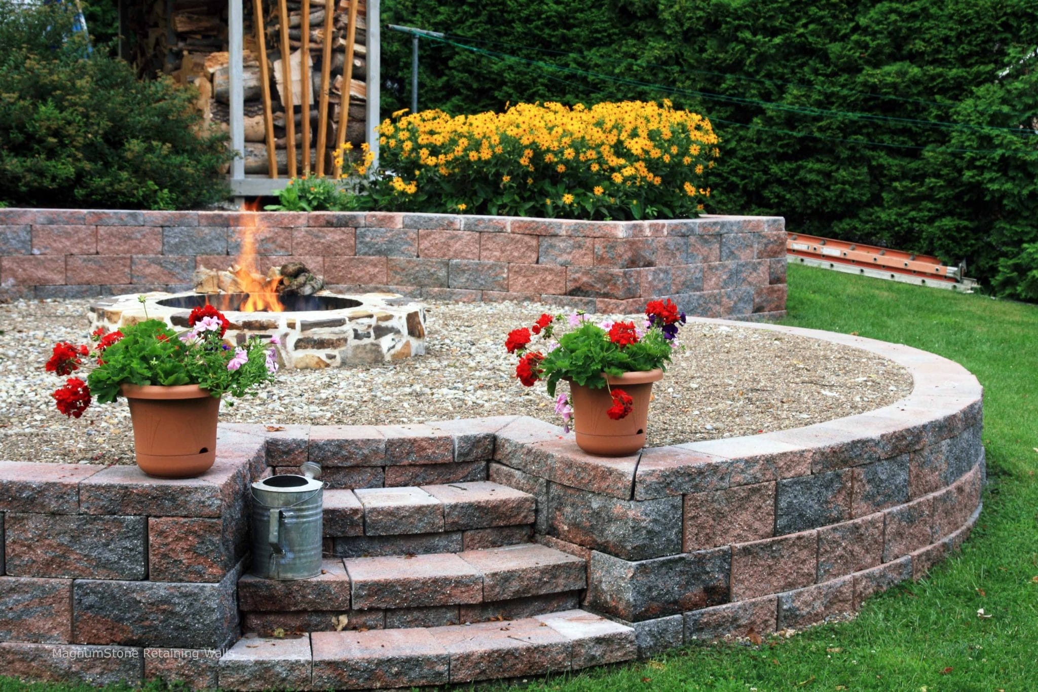 Modern Looking Retaining Wall Blocks CornerStone 