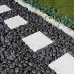Rain Forest 900 lb Black Polished Pebbles 0 5 3 in Rock Size RFBRPA2 30 P30 At Lowes