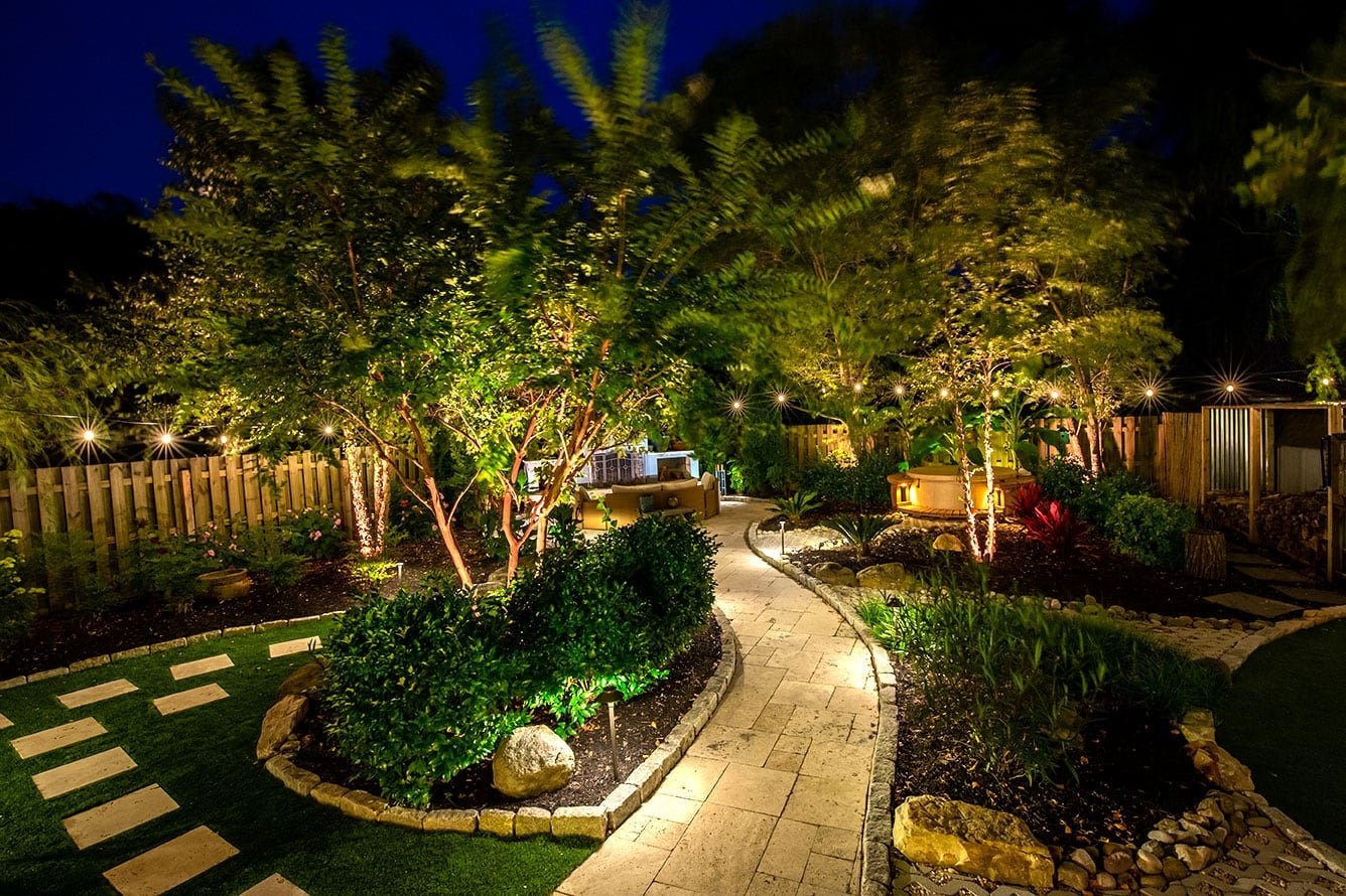 Residential Landscape Lighting Service Englewood FL