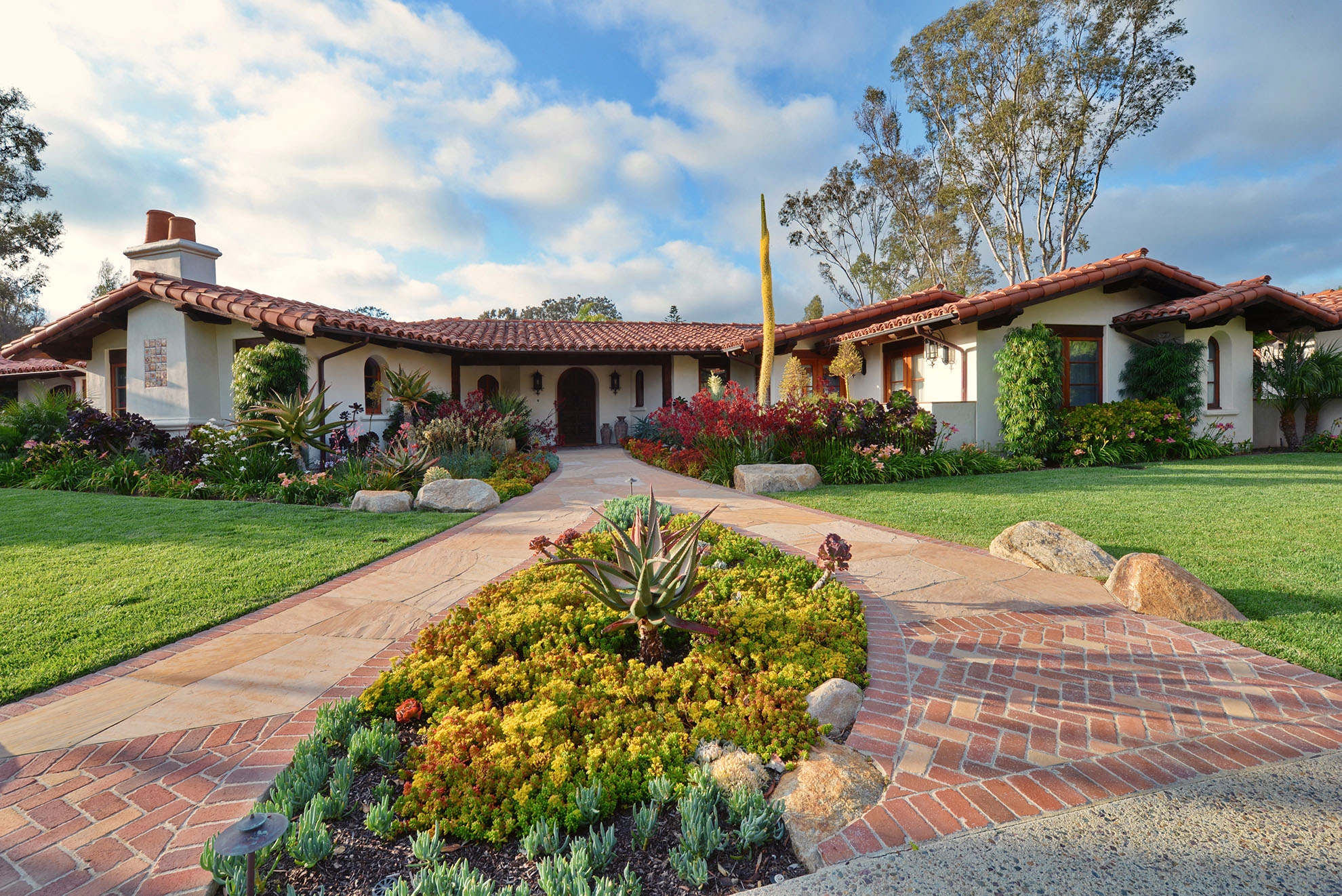 Spanish Style Rancho Santa Fe Torrey Pines Landscape Company San Diego Landscape Design Build Maintenance