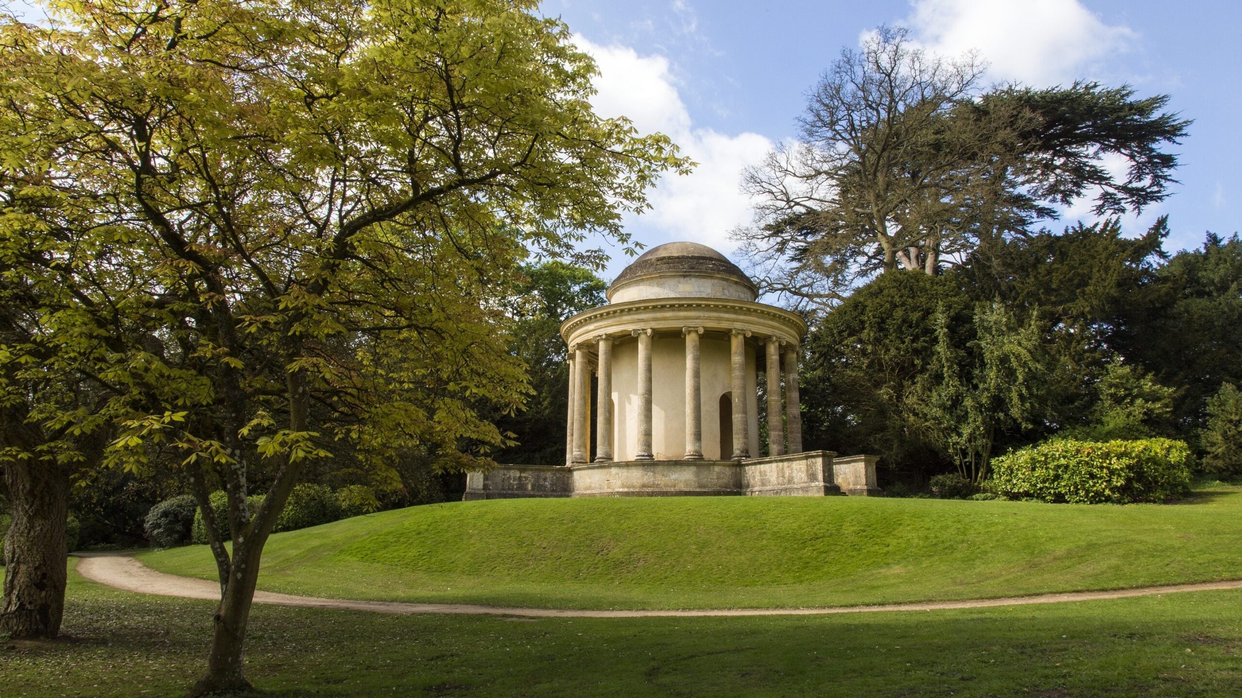 Stowe Gardens Buckinghamshire National Trust