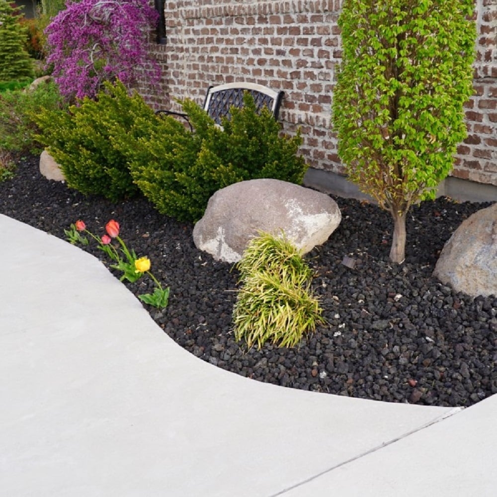 Sunniland 0 5 cu Ft 16 5 lb Black Lava Rock 0 5 3 in Rock Size 497330 At Lowes