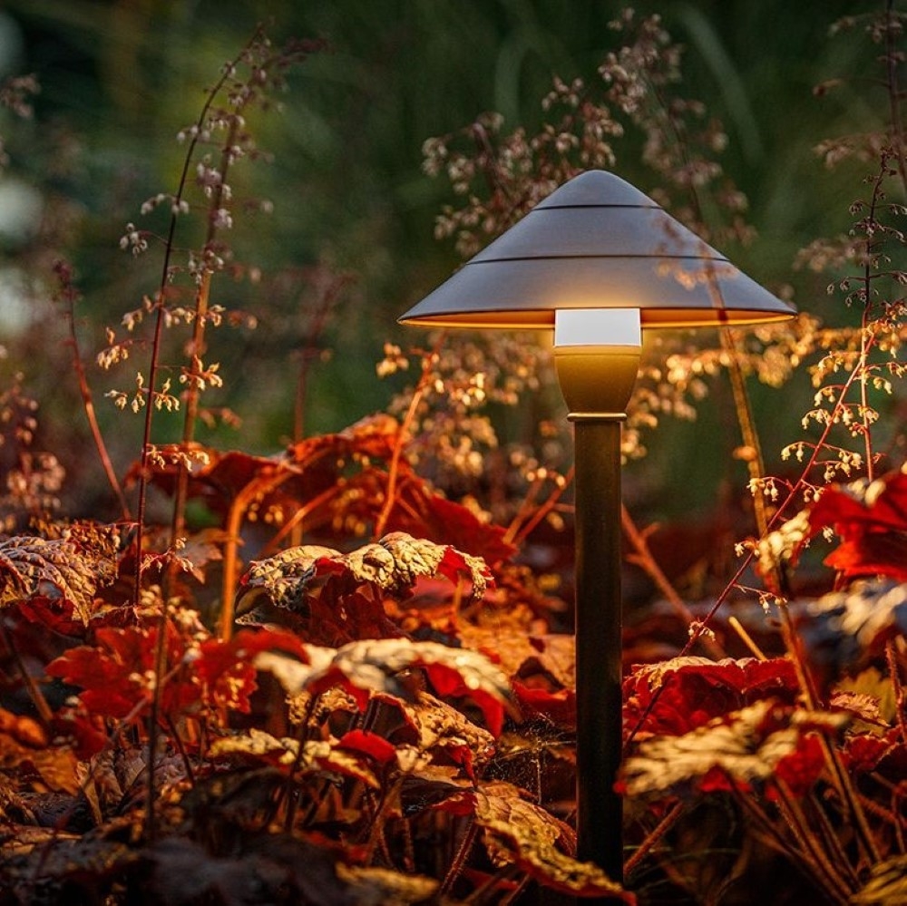 landscape lights plug in