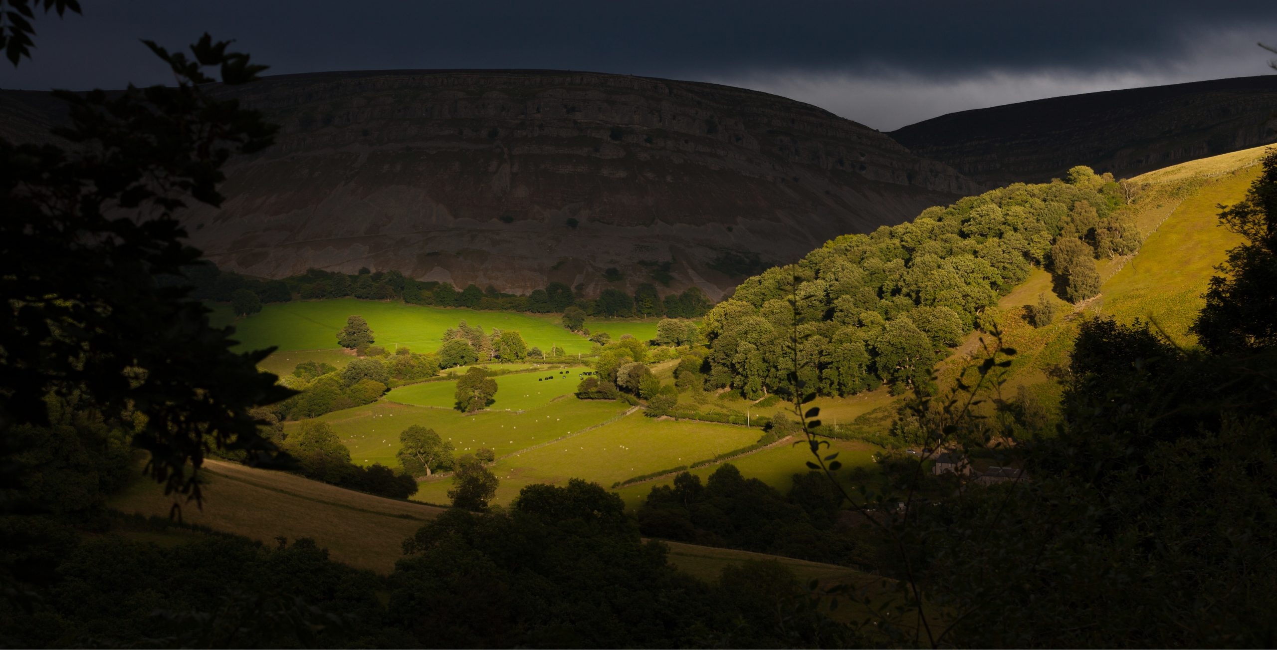 clwydian range and dee valley national landscape