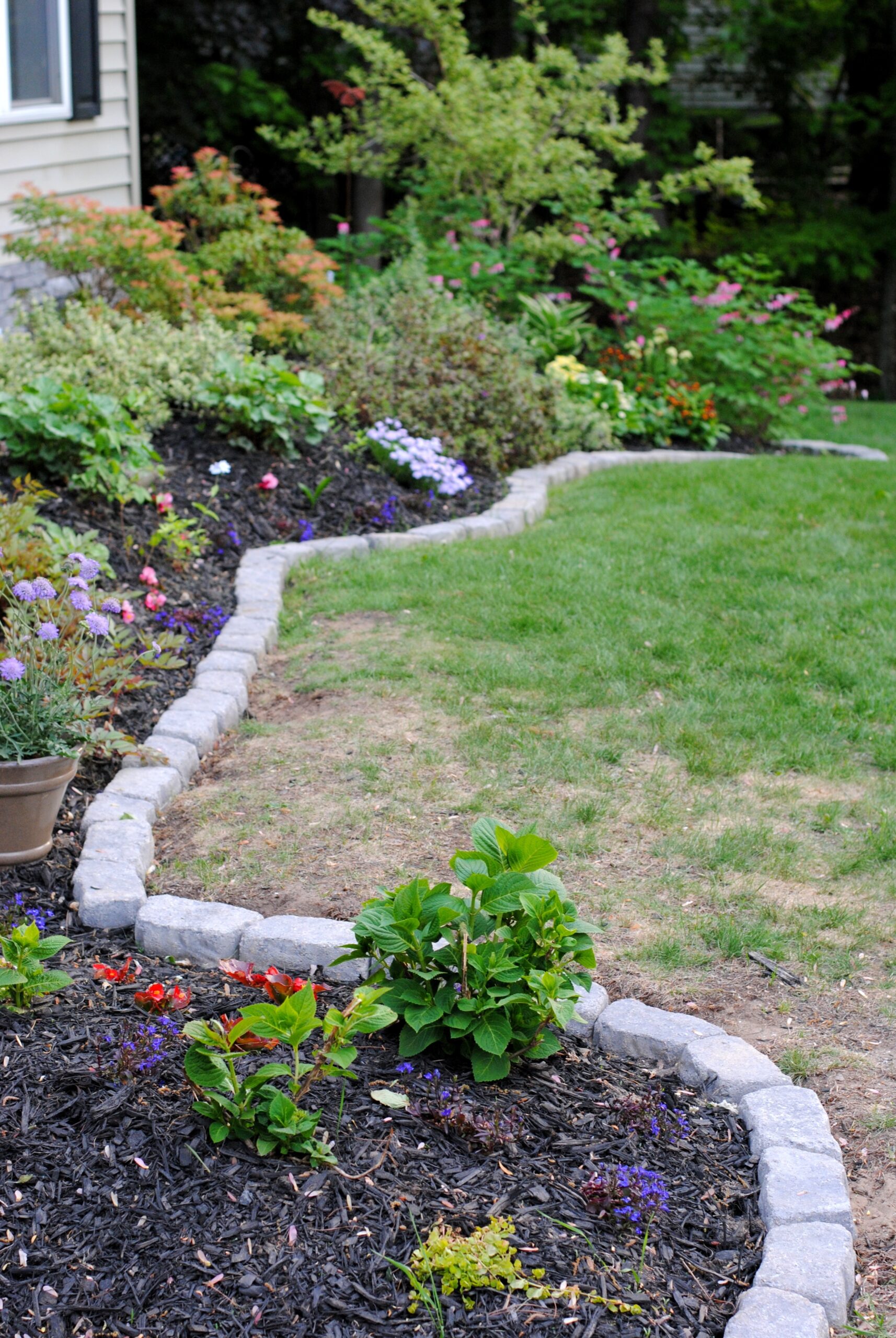 The Perfect Border For Your Beds Jenna Burger Design LLC Interior Design Architectural Consulting