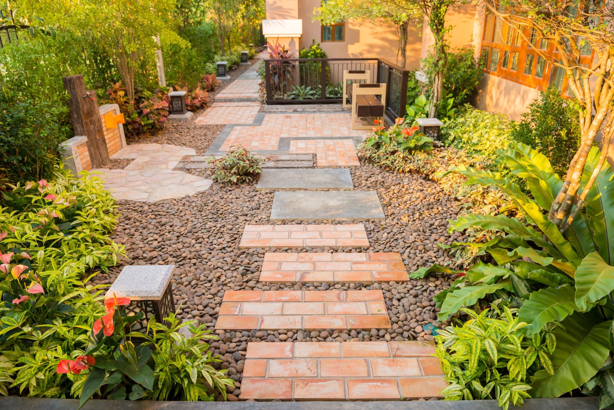 Tips For Maintaining Decorative Rock Landscapes Allwood Recyclers Inc