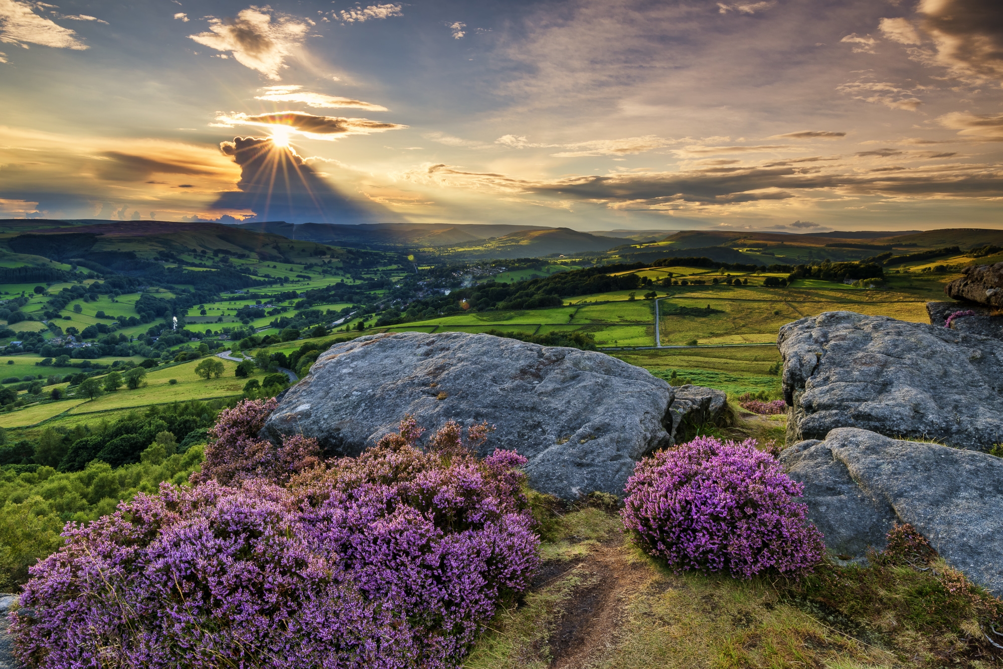 TOP 10 LANDSCAPE PHOTOGRAPHY LOCATIONS IN THE UK
