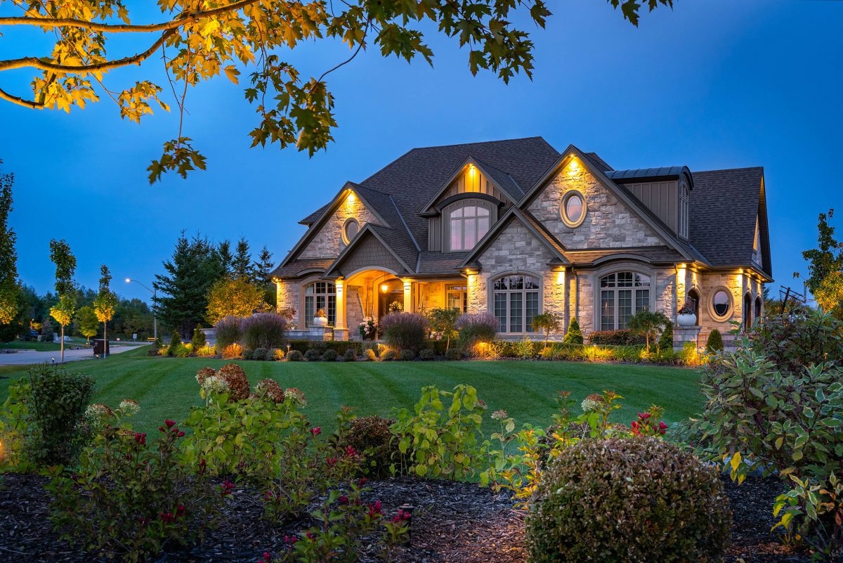 Top 13 Benefits Of LED Outdoor Lighting Nite Time Decor