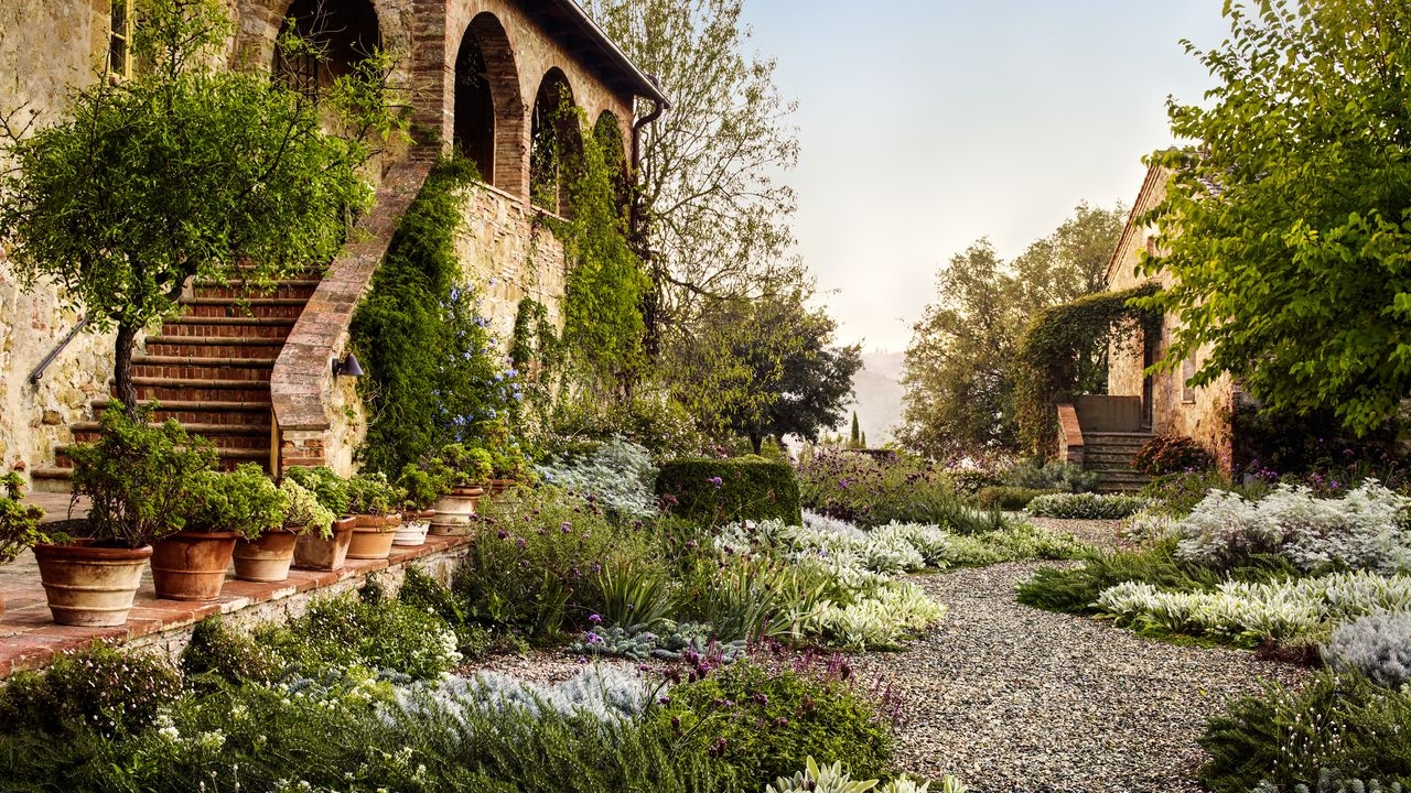 Under The Tuscan Sun Garden Designer Luciano Giubbilei s Italian Oasis Vogue